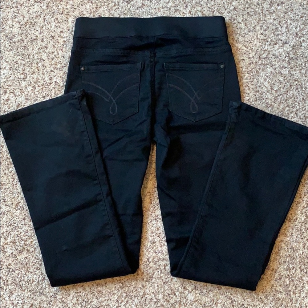 Wallflower pull on boot cut pants